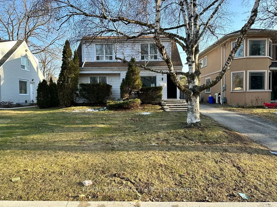 9 Roycrest Avenue Upp-Rm, Toronto C07, ON M2N 1R1