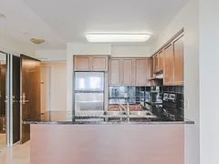 35 Hollywood Avenue 1522, Toronto C14, ON M2N 0A9