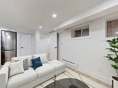 250 Major Street Lower B, Toronto C01, On M5s 2l6
