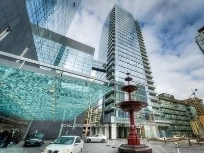55 Scollard Street 406, Toronto C02, ON M5R 0A1