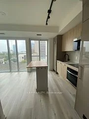 280 Dundas Street 813, Toronto C01, ON M5T 0E3