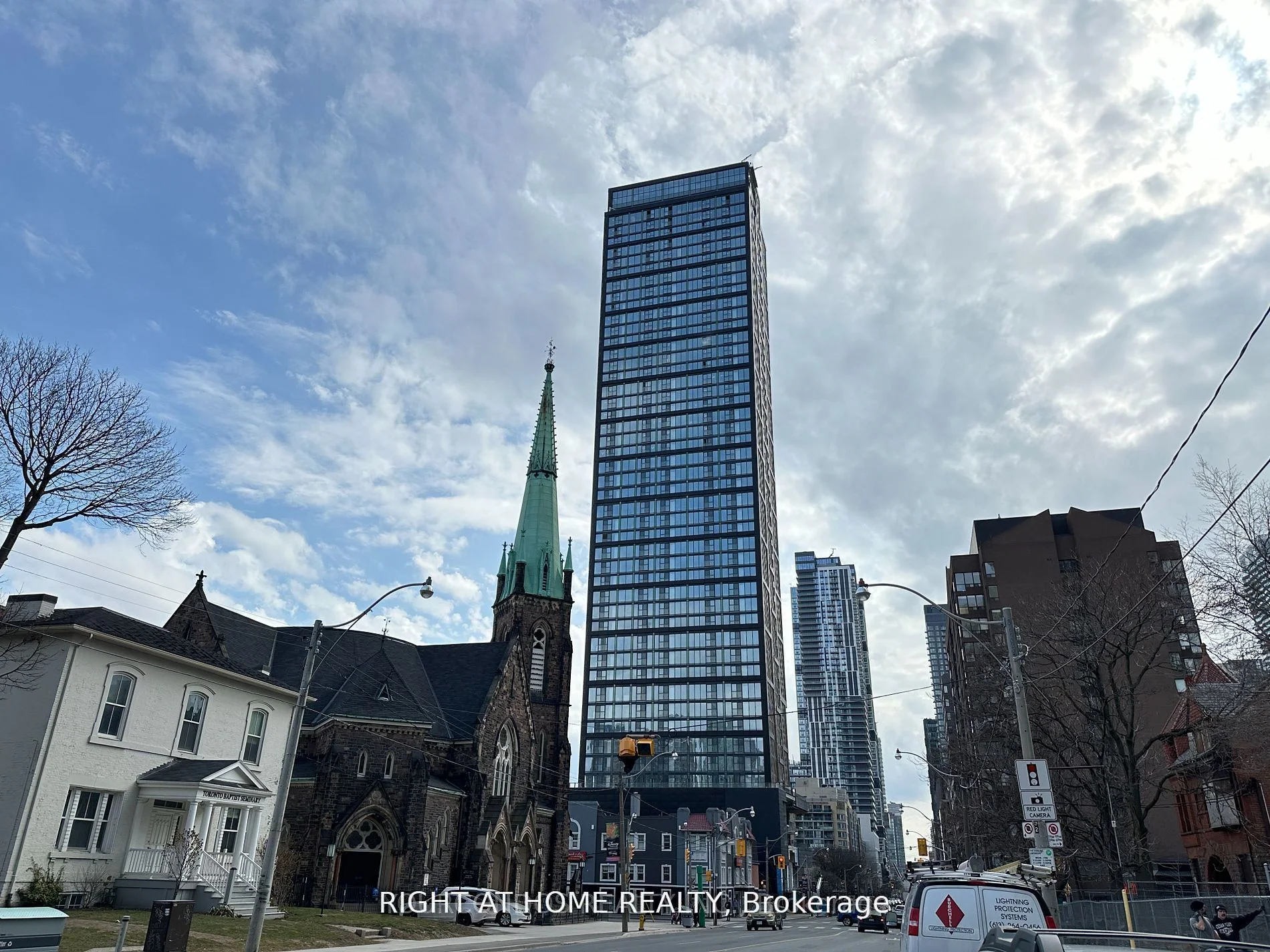 319 Jarvis Street 4008, Toronto C08, ON M5B 0C8