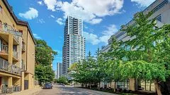 500 Sherbourne Street 2903, Toronto C08, ON M4X 1L1