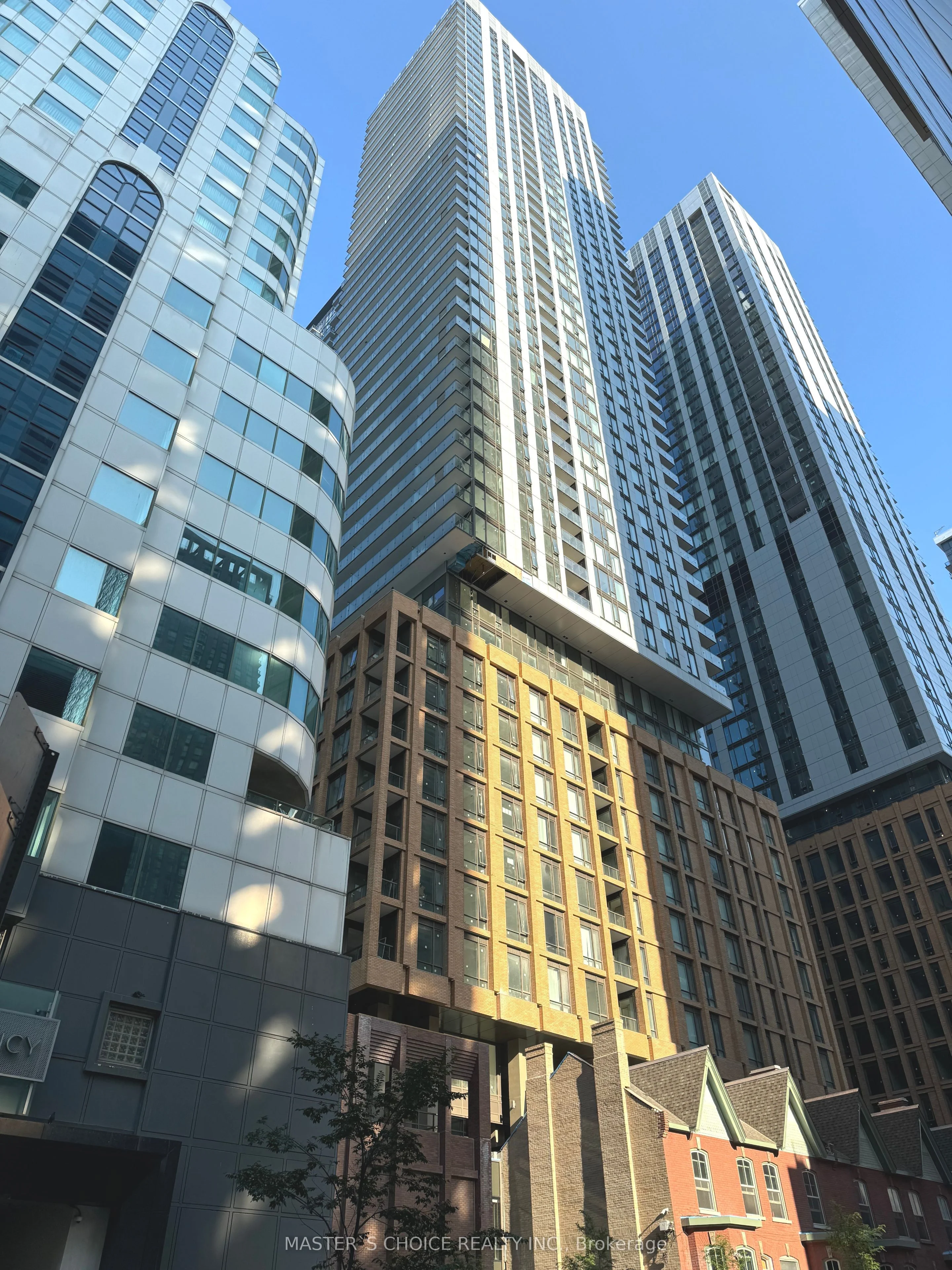 8 Widmer Street 3511, Toronto C01, ON M5V 0W6