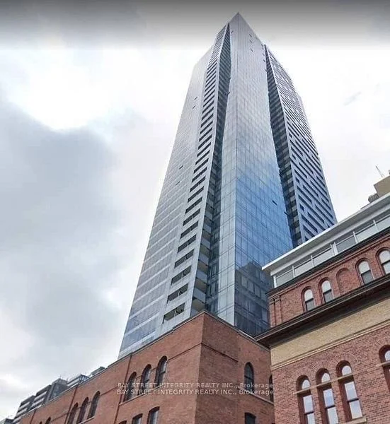 5 St Joseph Street 313, Toronto C01, On M4y 1b6