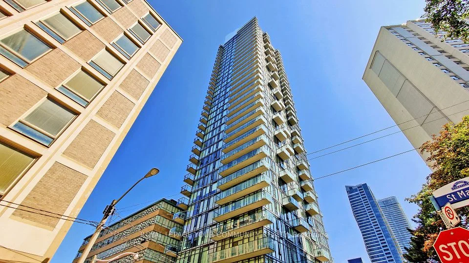 75 St Nicholas Street 3304, Toronto C01, ON M4Y 0A5