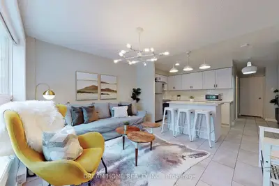 Triplex in Toronto