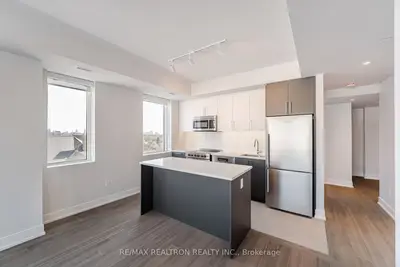 Condo Apartment in Toronto
