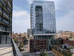 125 Peter Street 2412, Toronto C01, ON M5V 2G9