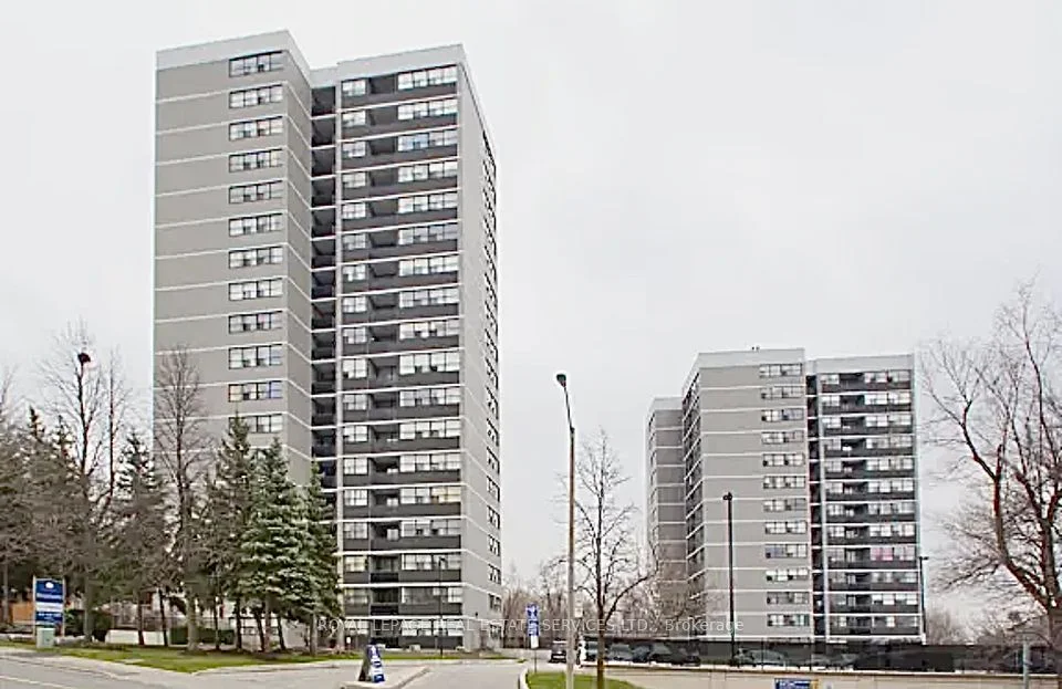 15 Brookbanks Drive 1207, Toronto C13, ON M3A 2S9
