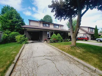 Semi-Detached in Toronto