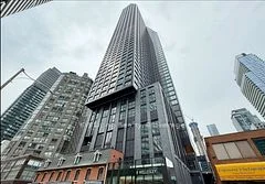8 Wellesley Street W 5002, Toronto C01, ON M4Y 0J5