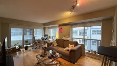 Co-op Apartment in Toronto