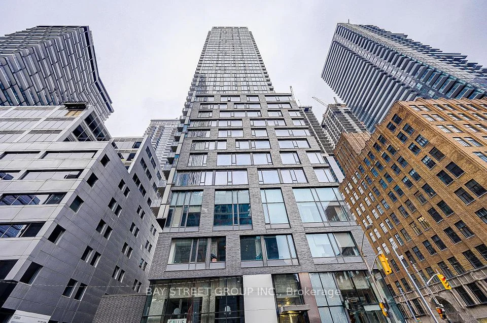 101 Peter Street 2311, Toronto C01, ON M5V 0G6