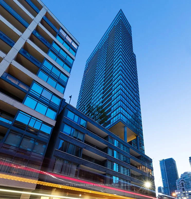 8 Cumberland Street 2507, Toronto C02, On M4w 0b6
