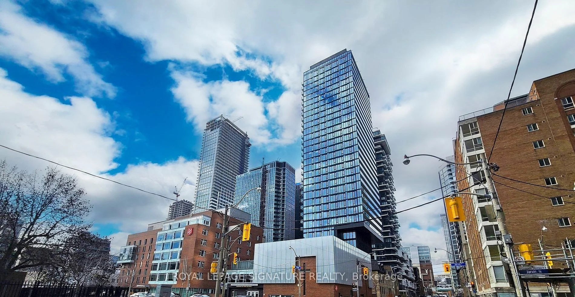 47 Mutual St Street 405, Toronto C08, ON M5B 0C6