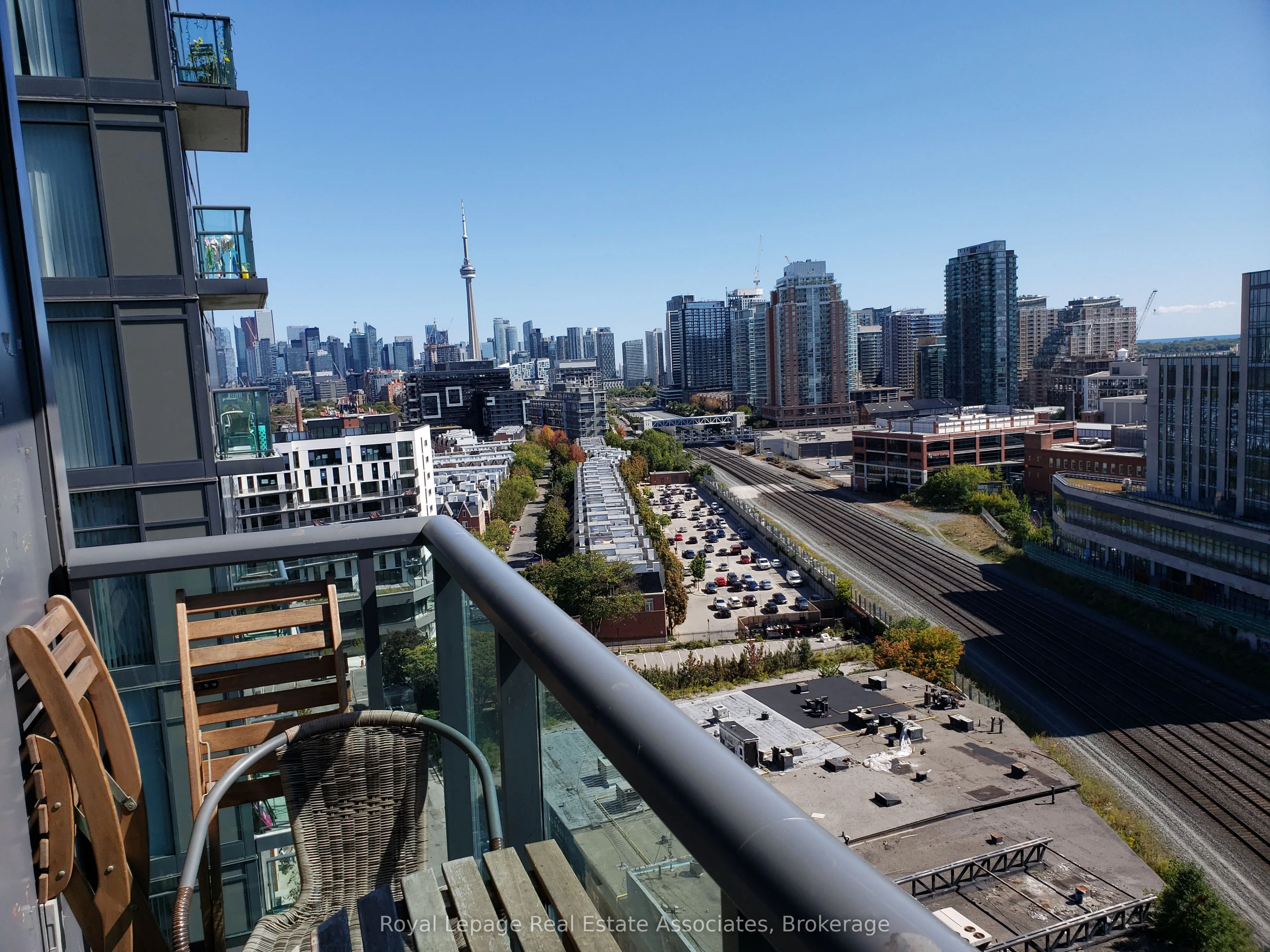 36 Lisgar Street 1709W, Toronto C01, ON M6J 3G2