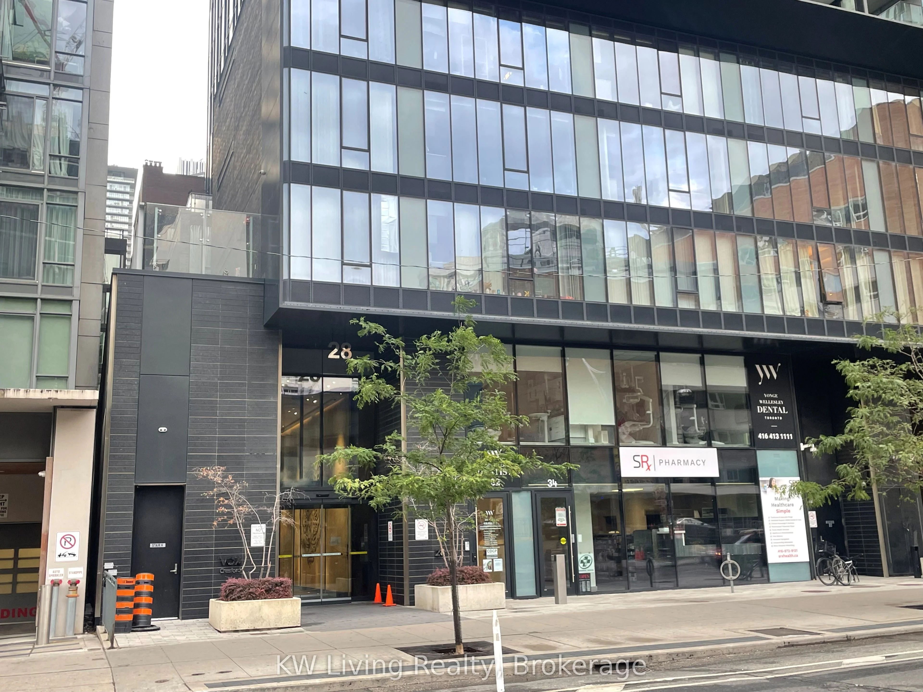 28 Wellesley Street E 3401, Toronto C08, ON M4Y 0C4