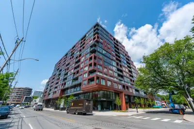 Condo Apartment in Toronto