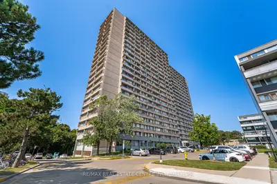 Condo Apartment in Toronto