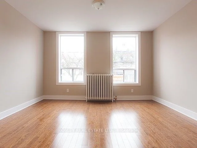 451 Parliament Street 2, Toronto C08, ON M5A 3A3