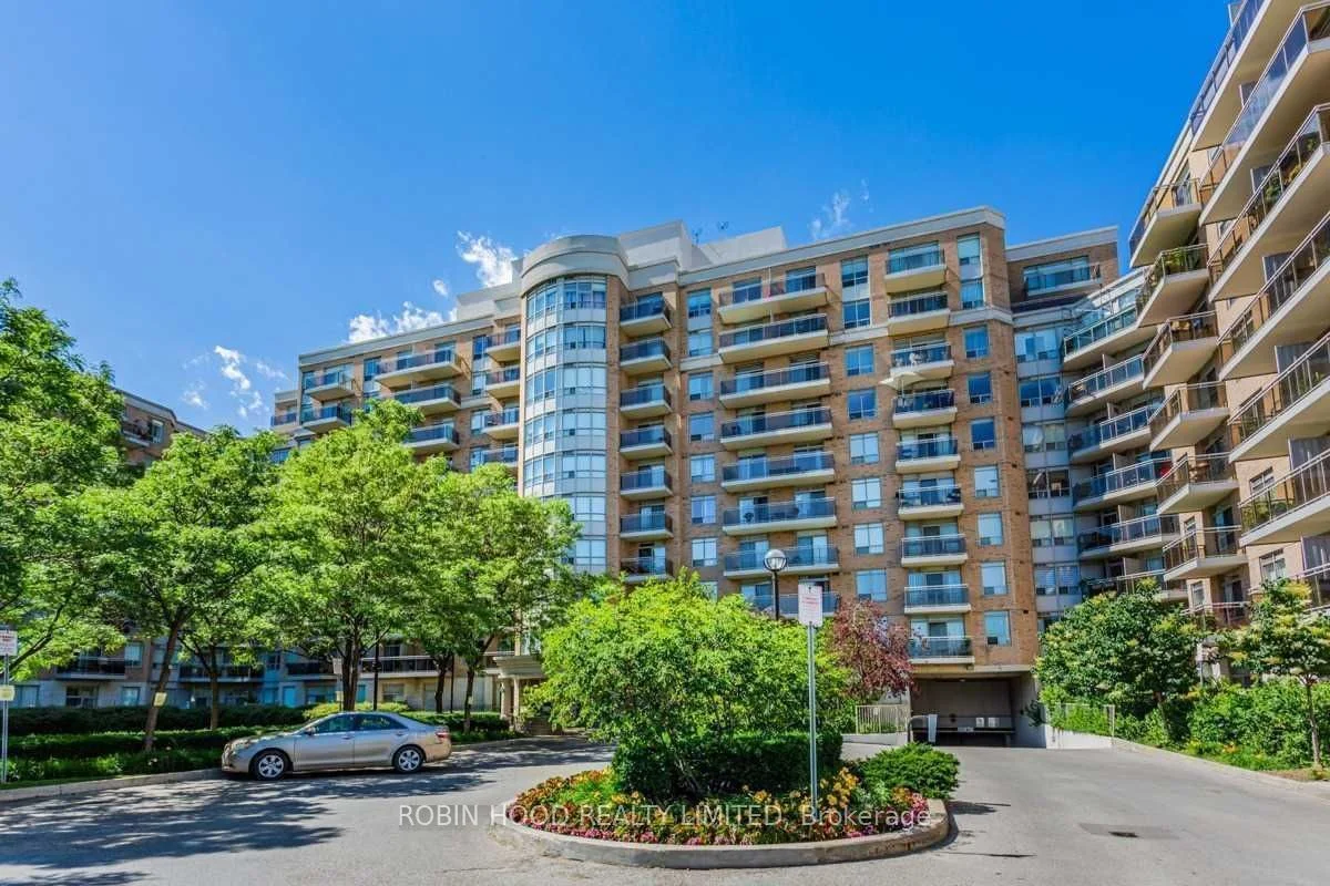Condo Apartment in Toronto