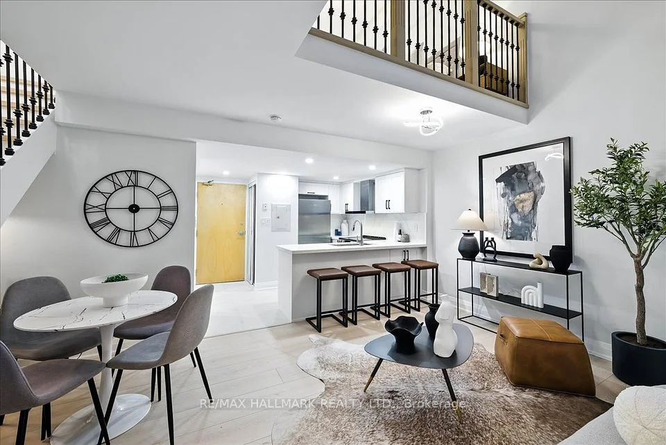 80 Cumberland Street 507, Toronto C02, ON M5R 3V1
