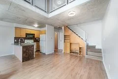 800 King Street W 216, Toronto C01, ON M5V 3M7
