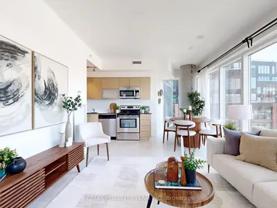 Condo Apartment in Toronto