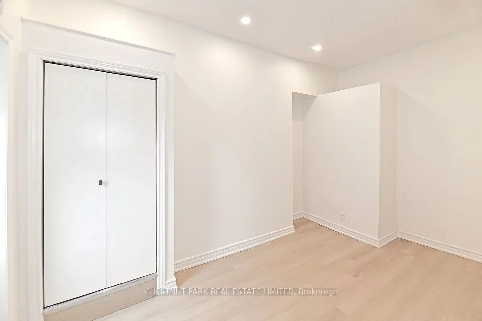 171 King Street E 3, Toronto C08, ON M5A 1J4