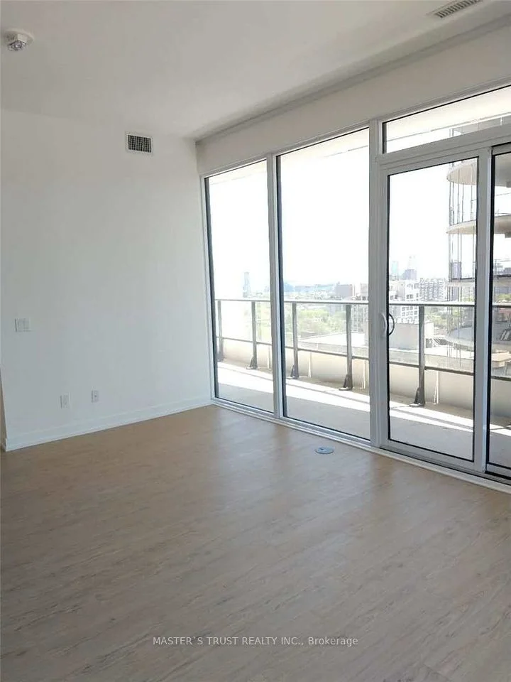 85 Wood Street 2303, Toronto C08, On M4y 0e8