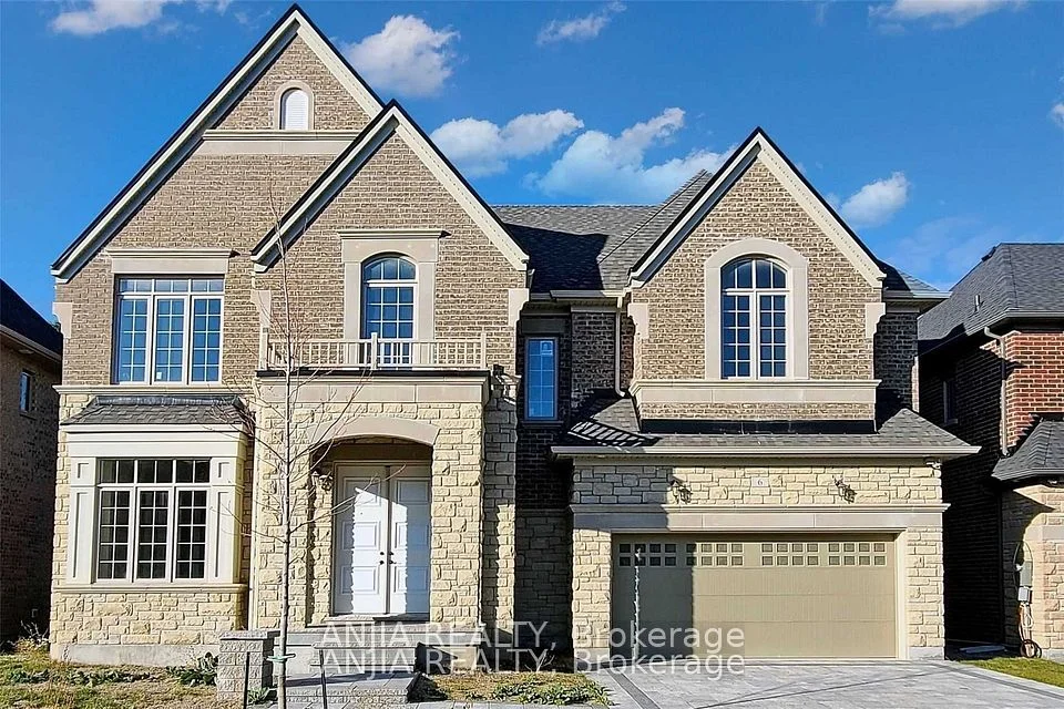 6 Daniel Cozens Court, Toronto C07, ON M2R 0A7