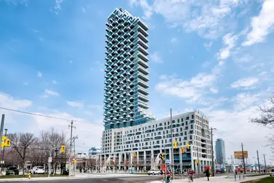 Condo Apartment in Toronto