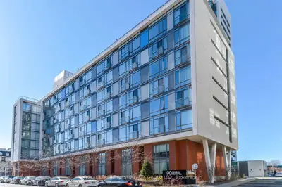 Condo Apartment in Toronto