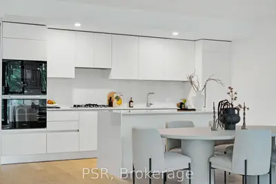 Condo Apartment in Toronto