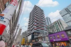 215 Queen Street W 1909, Toronto C01, ON M5V 0P5