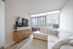 4k Spadina Avenue 825, Toronto C01, On M5v 3y9