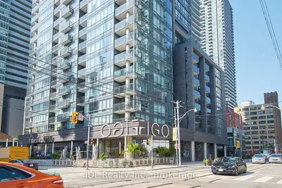 Condo Apartment in Toronto