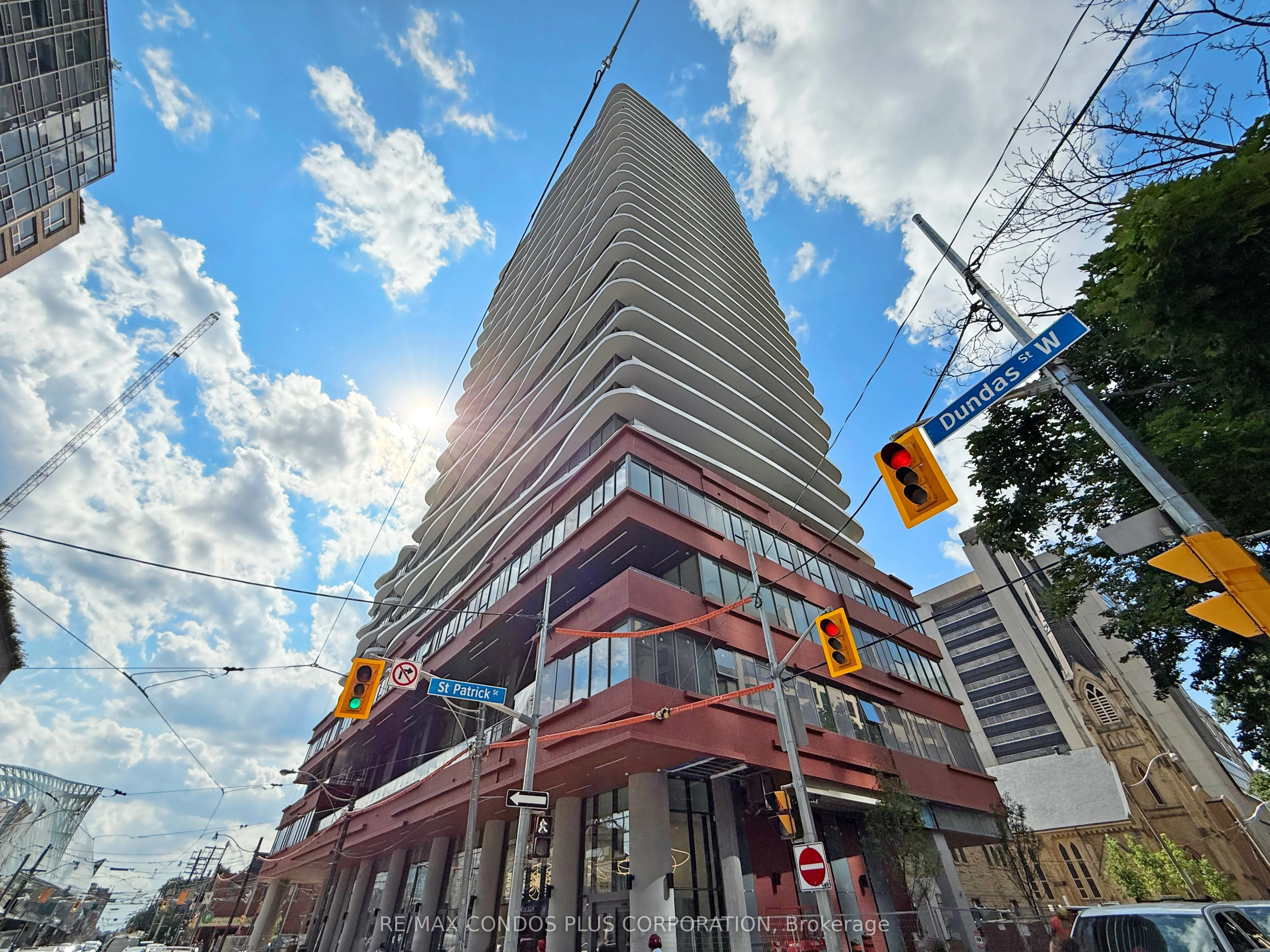 280 Dundas Street W 1207, Toronto C01, ON M5T 0E3