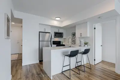 Condo Apartment in Toronto
