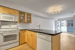 1005 King Street W 405, Toronto C01, ON M6K 3M8