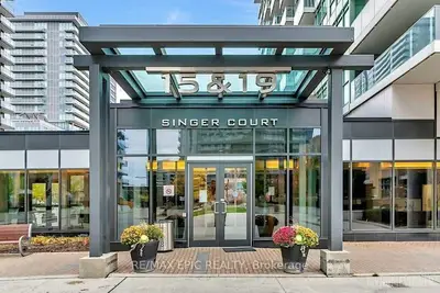 Condo Apartment in Toronto