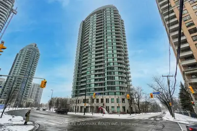 Condo Apartment in Toronto
