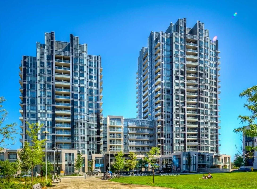 120 Harrison Garden Boulevard 1028, Toronto C14, ON M2N 0H1