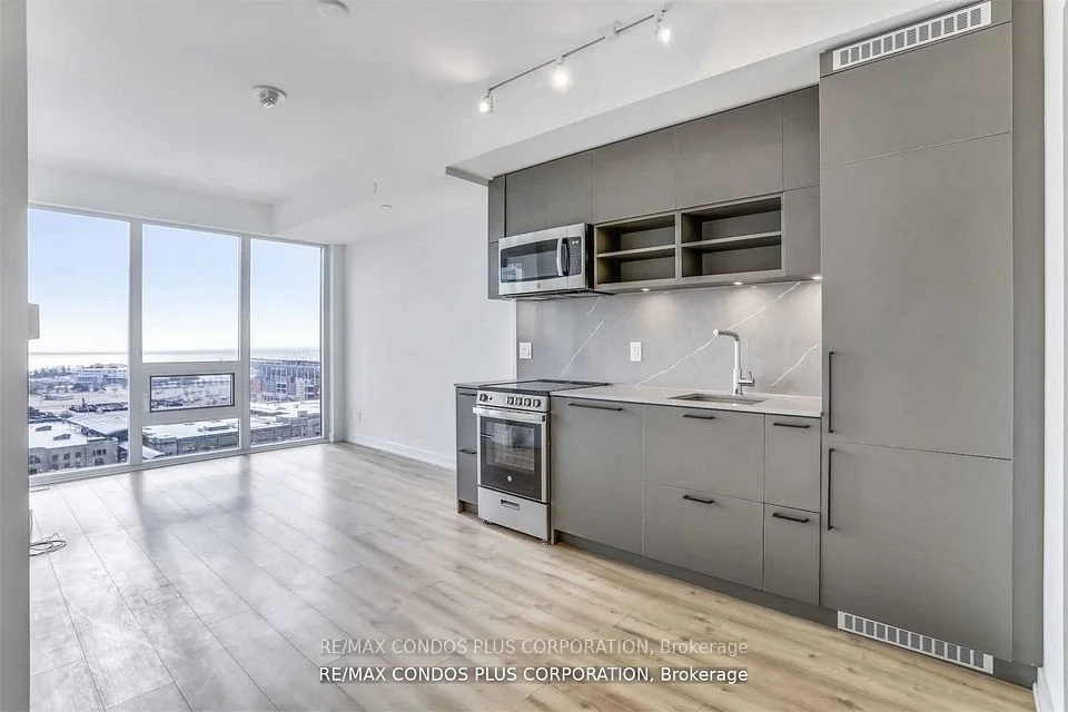 135 East Liberty Street 1402, Toronto C01, On M6k 3p6