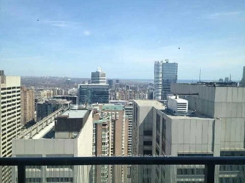426 University Avenue 3510, Toronto C01, On M5g 1s9