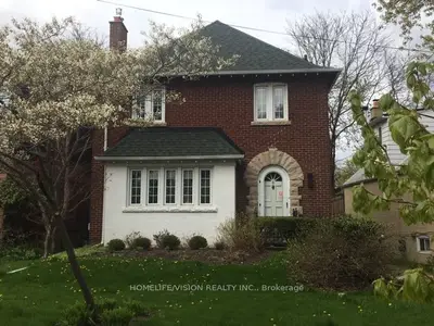 Detached in Toronto