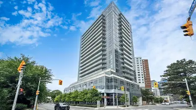 Condo Apartment in Toronto