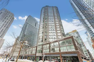 Condo Apartment in Toronto