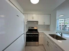 942 Yonge Street 710, Toronto C02, ON M4W 3S8